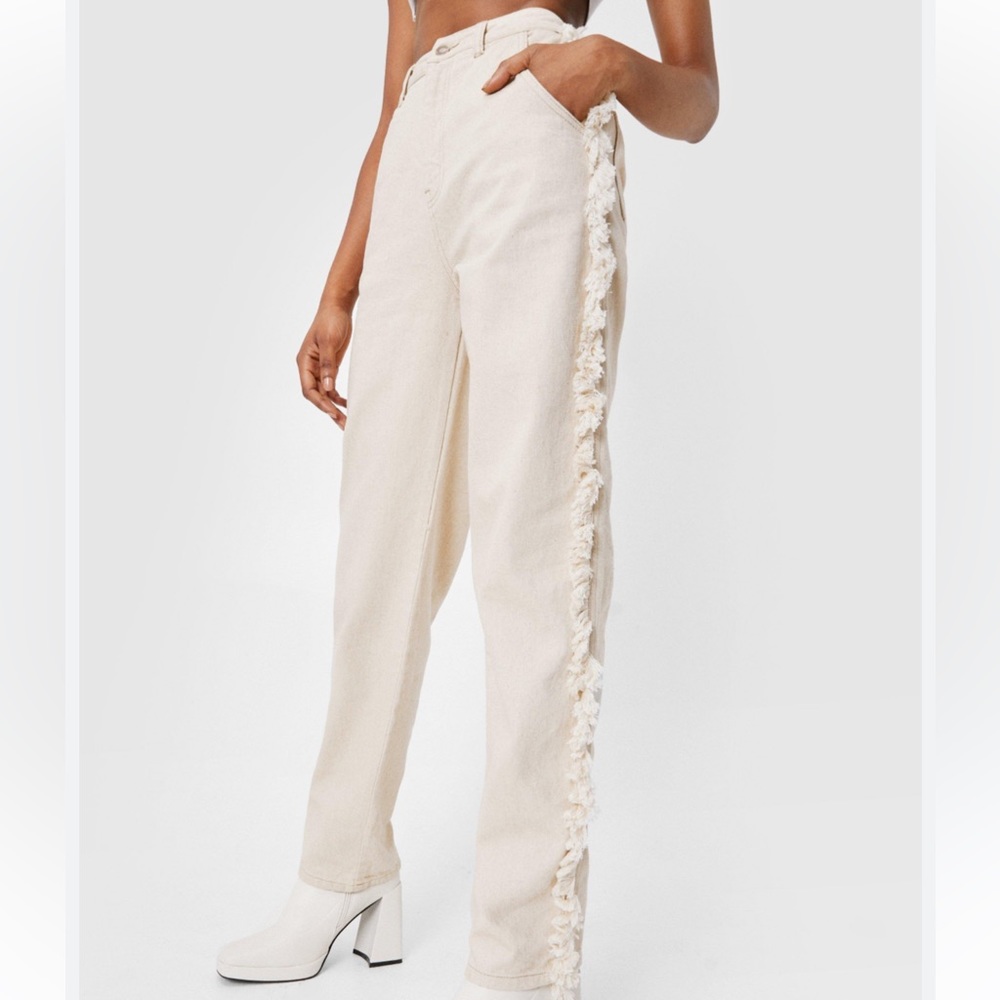 Frayed stone jeans